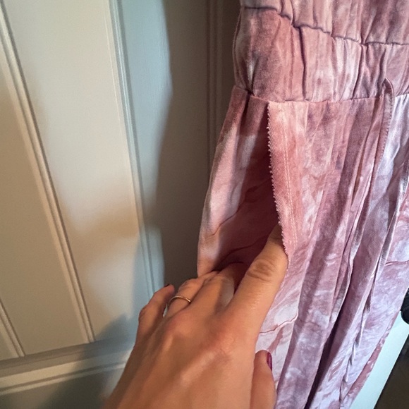 Avery Rayne Tie-Dye jumpsuit - Picture 4 of 7